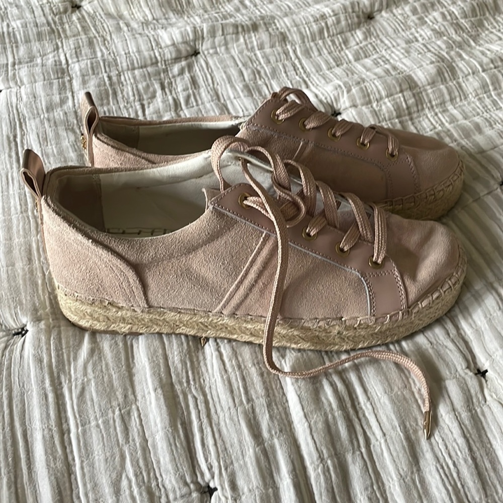 Sam Edelman platform pink shoes!
